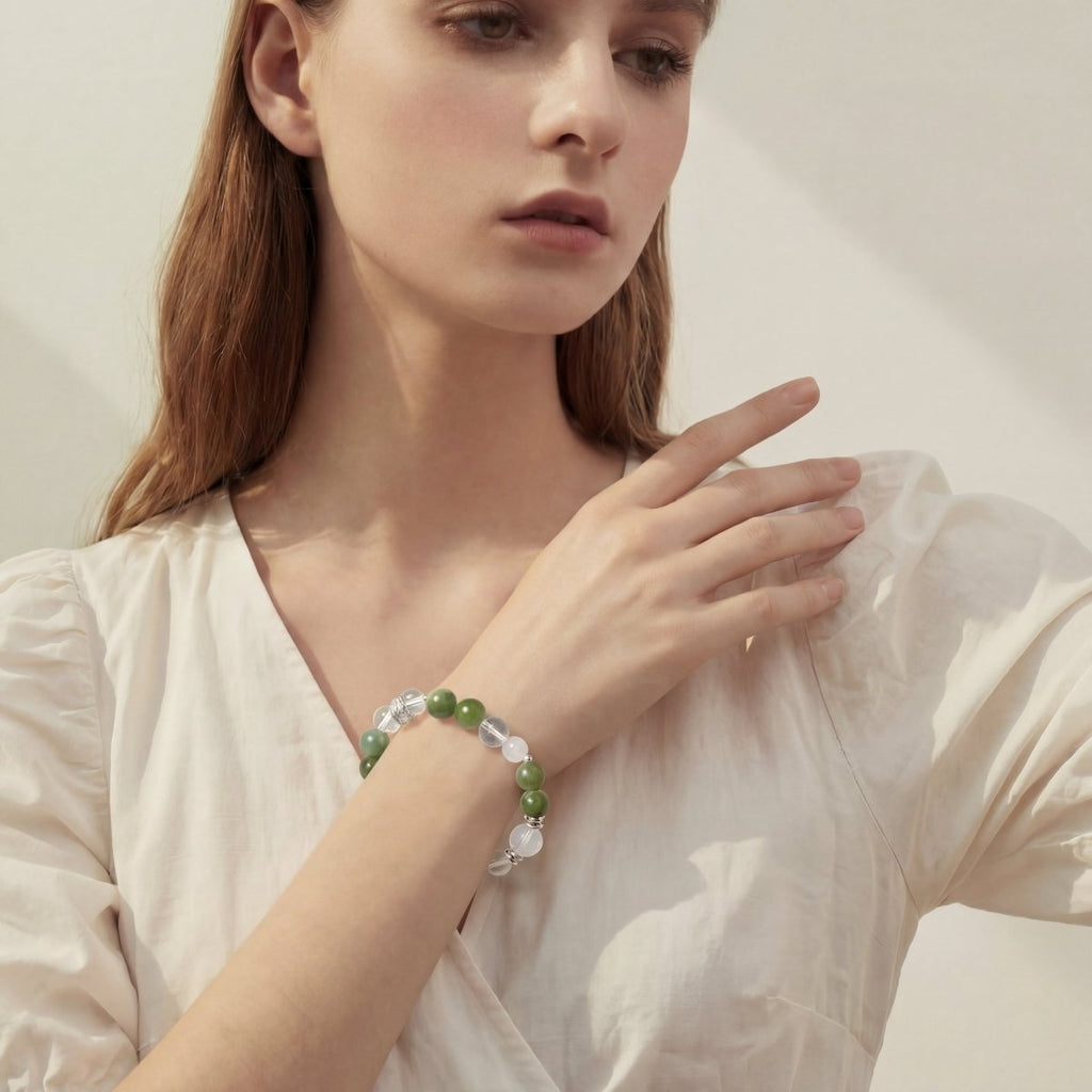 wearing-aries-constellation-bracelet-for-balance