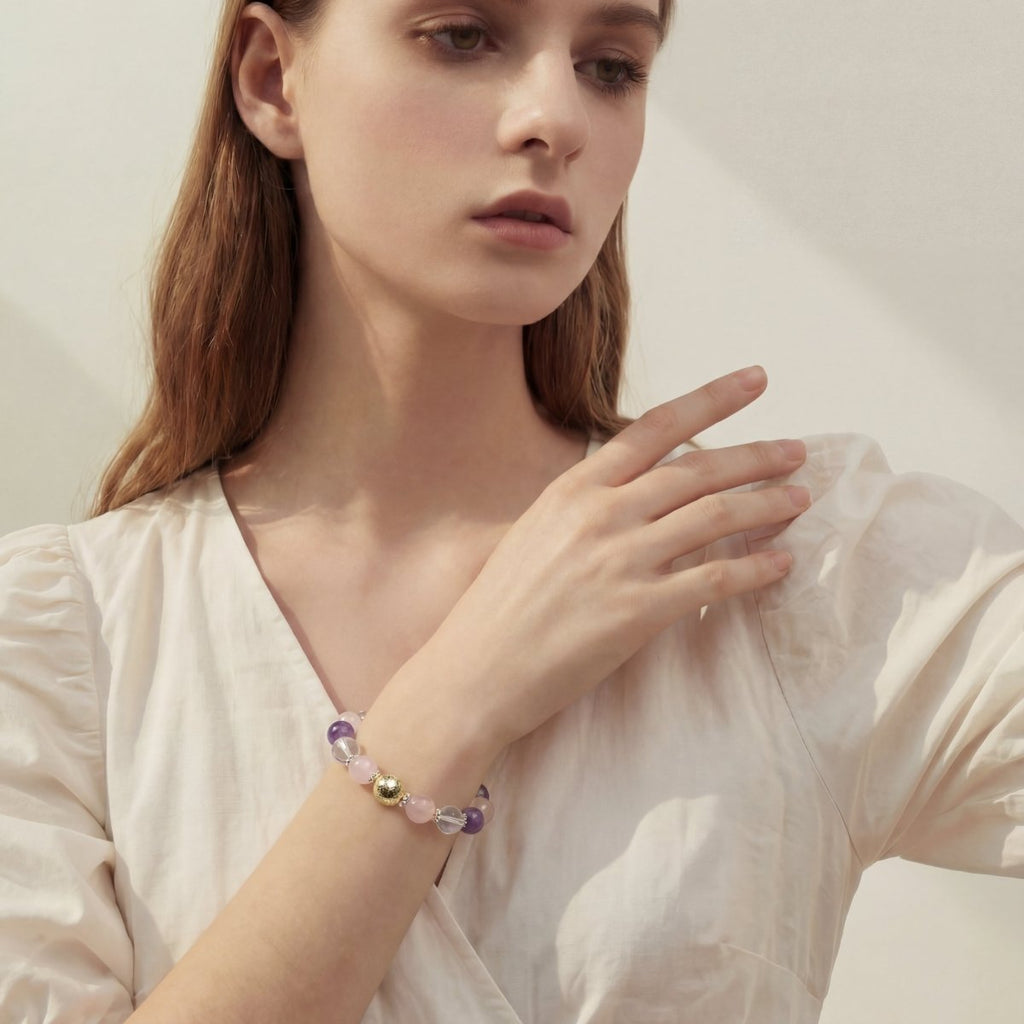 wearing-capricorn-constellation-bracelet-for-success-goals