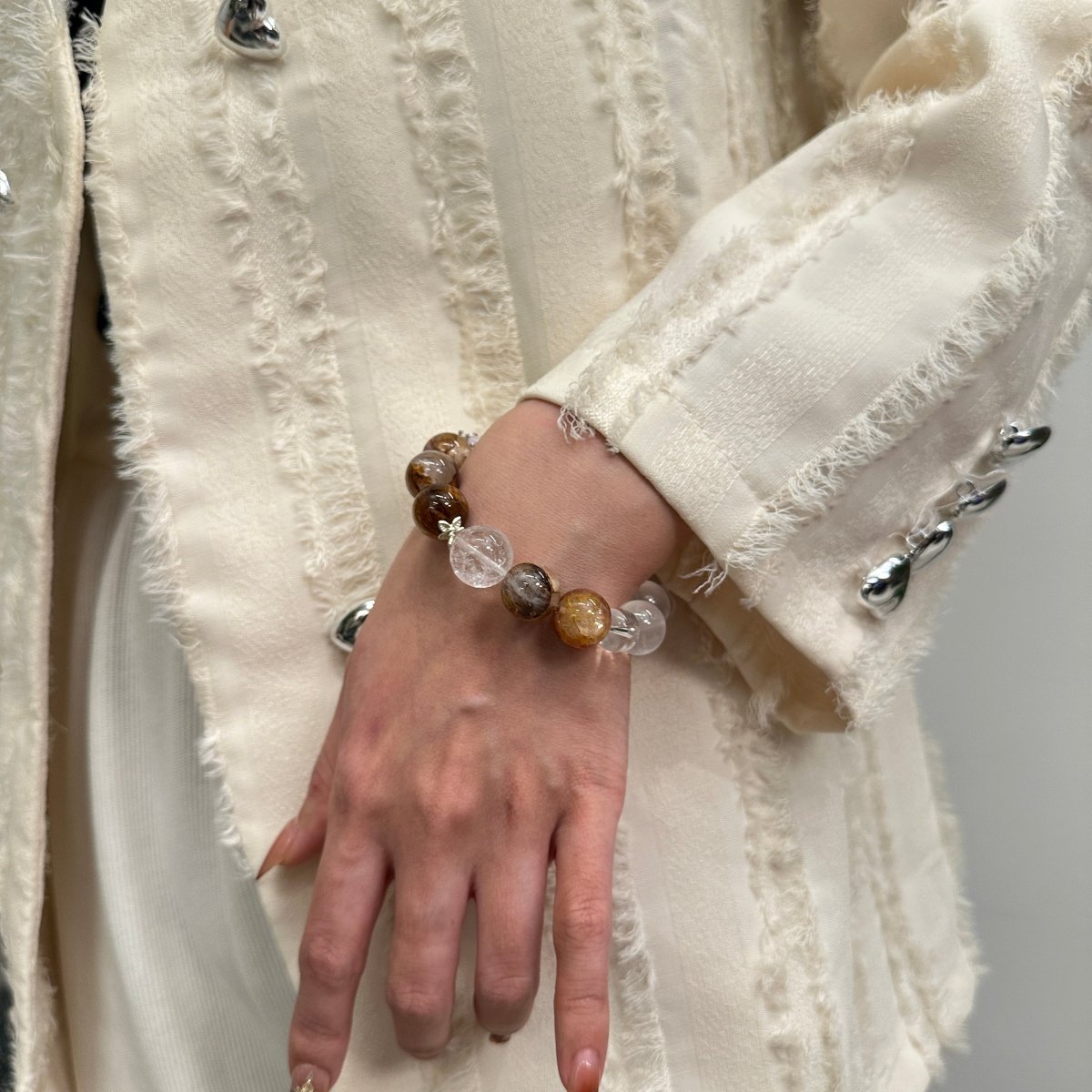 wearing-large-bead-yellow-agate-bracelet-for-joy